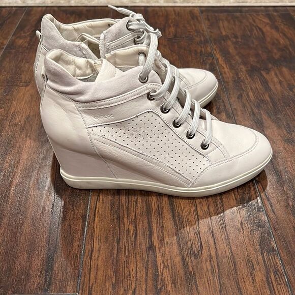 geox eleni wedge sneaker white Italian leather Euro size 40 US  size 8.5 in EUC - Picture 1 of 13